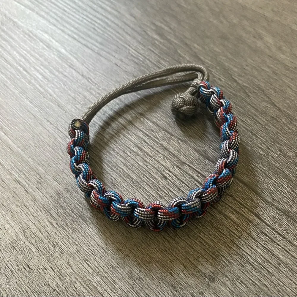 Paracord Bracelet NEW Unisex Handmade USA Red Blue Silver Black